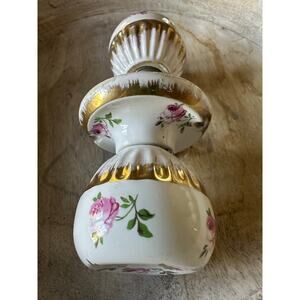 Vintage Porcelain Door Knob white Pink Rose Buds Gold Trim, Fluted Base